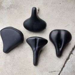 Bike Seats 15. Bucks Each