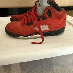 Grade School Jordan 5 Raging Bulls