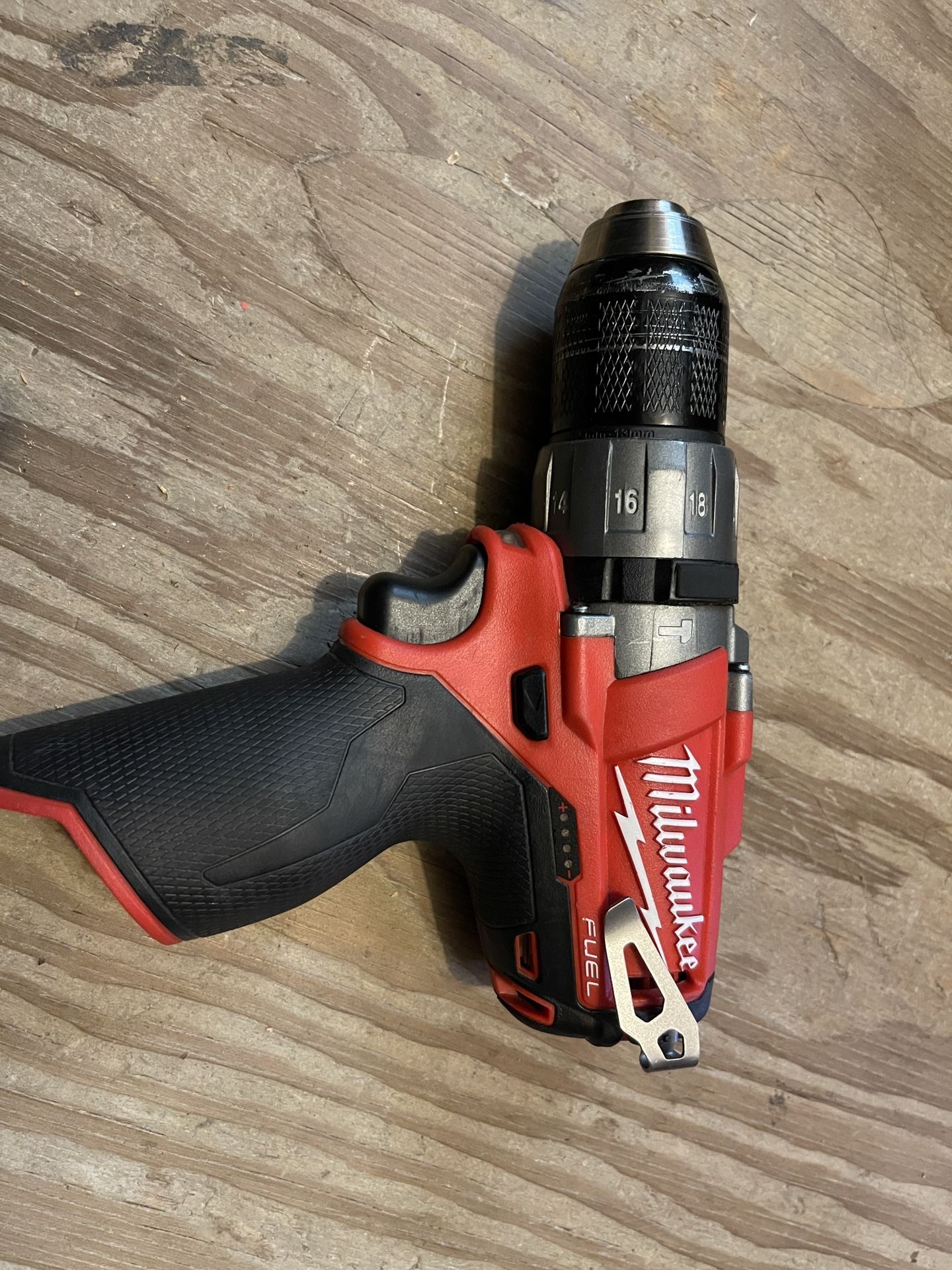 Milwaukee M12 Hammer Drill 