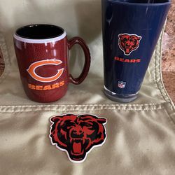 NFL: Chicago Bears Cups & Fridge Magnet 