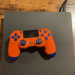 Ps4 Slim 1TB With Remote