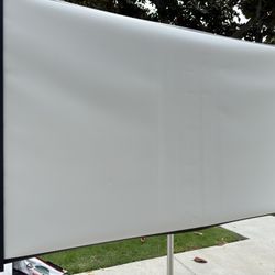 Accolade Duet Projector Screen (Portable) With Wall Mount