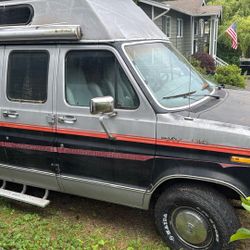 1985 Ford Econoline
