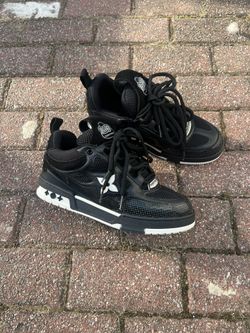 Black Lv Scates