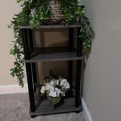 Small Shelf 
