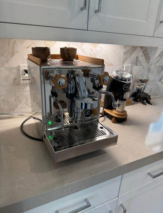 Rocket Appartamento Espresso Machine