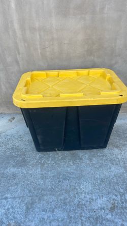 Greenmade Pro. Grade 12 gal Black/Yellow Snap Lock Storage Box 14.7 in. H X 15 in. W X 20.5 in.