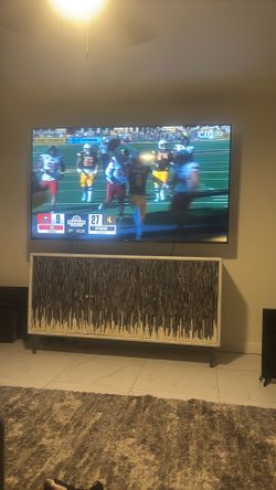 85” tv and wall mount