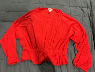 Women’s Willow Root blouse from the buckle sz medium with rouched waist