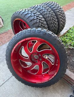 Chevy wheels 35x12.50R24