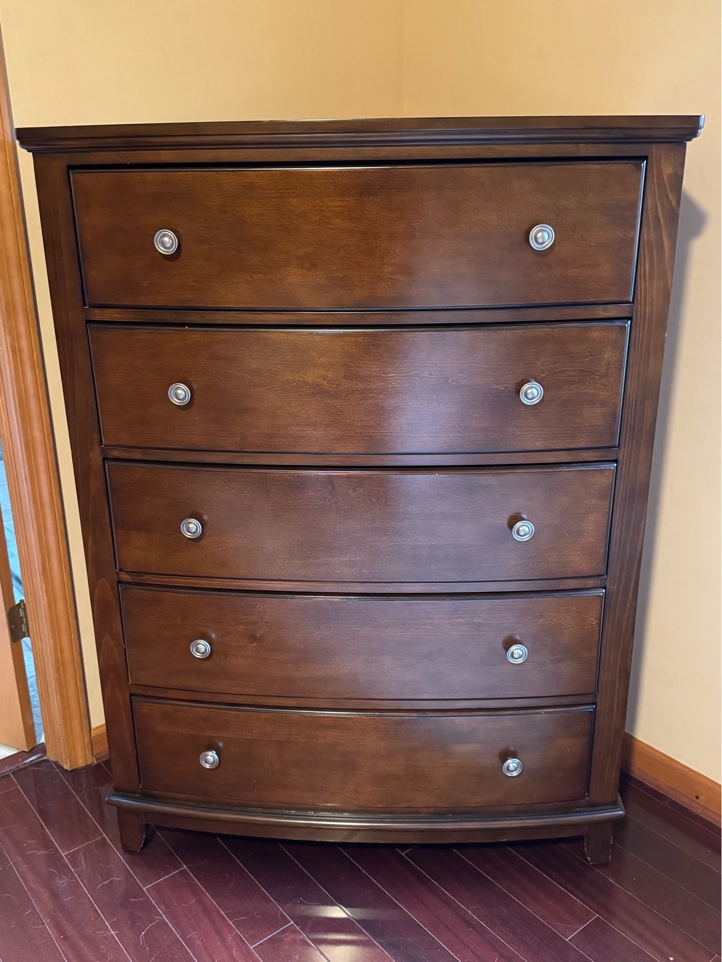 Bedroom Dresser Set