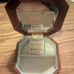 Vintage Jewelry Box
