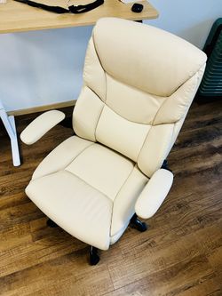 Executive Chair with Headrest