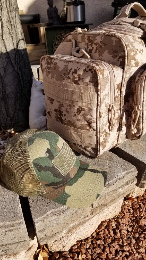 Military-style Duffle-bag 