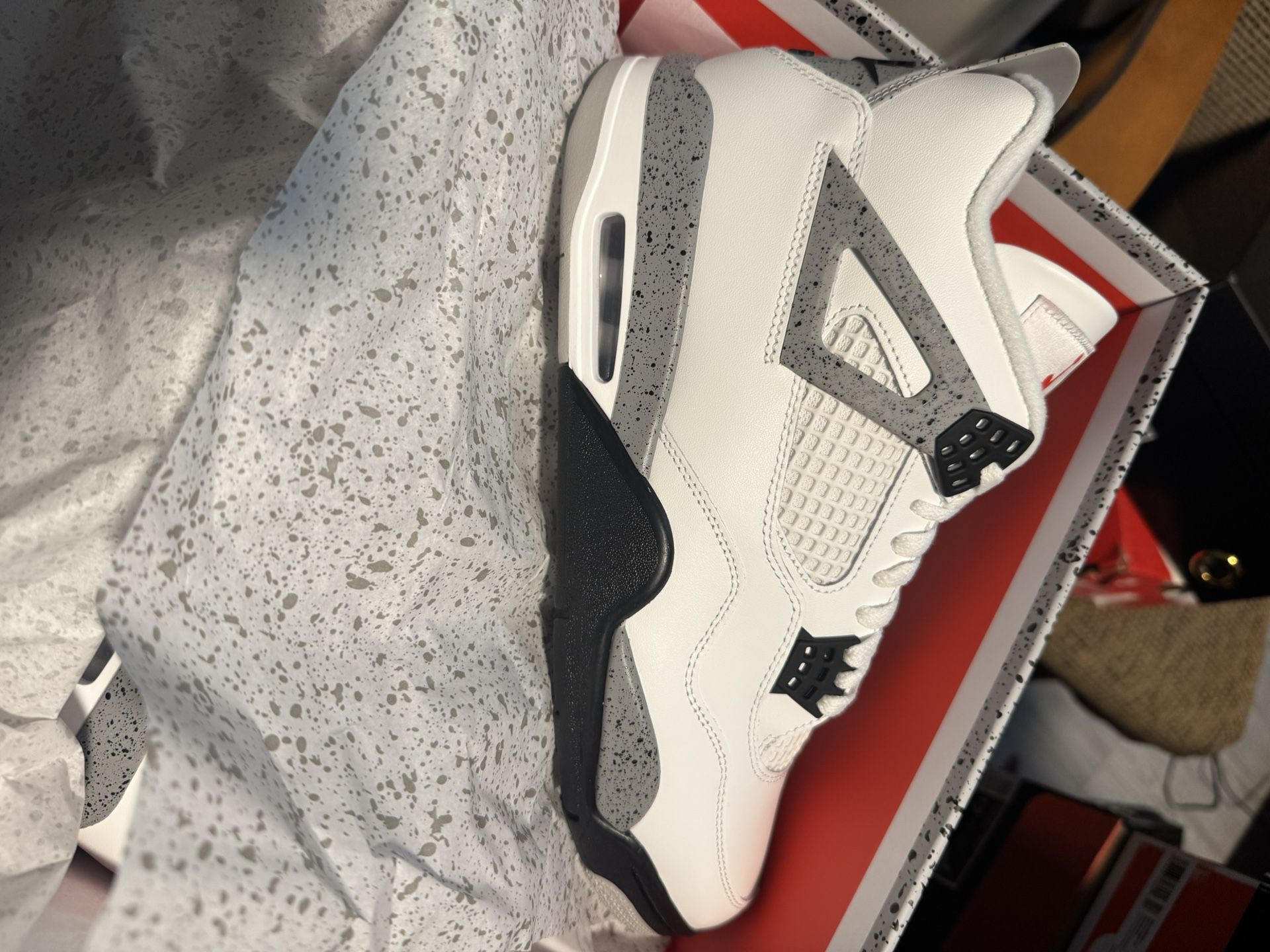 Jordan 4 White Cement Size 11M,10.5M,8M