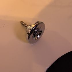 Bass Guitar String Retainer 