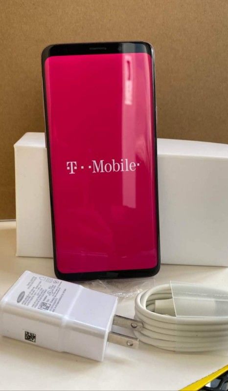 Samsung Galaxy S9 Plus,  UNLOCKED,  Excellent Condition. 
