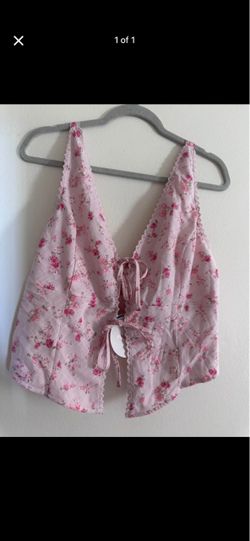 NWT pink top