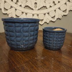 2 New Blue Textured Ceramic Pot