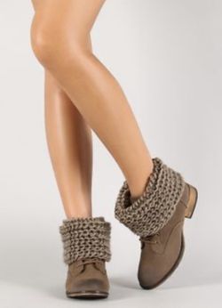 Women’s Wild Diva Lounge Boots.