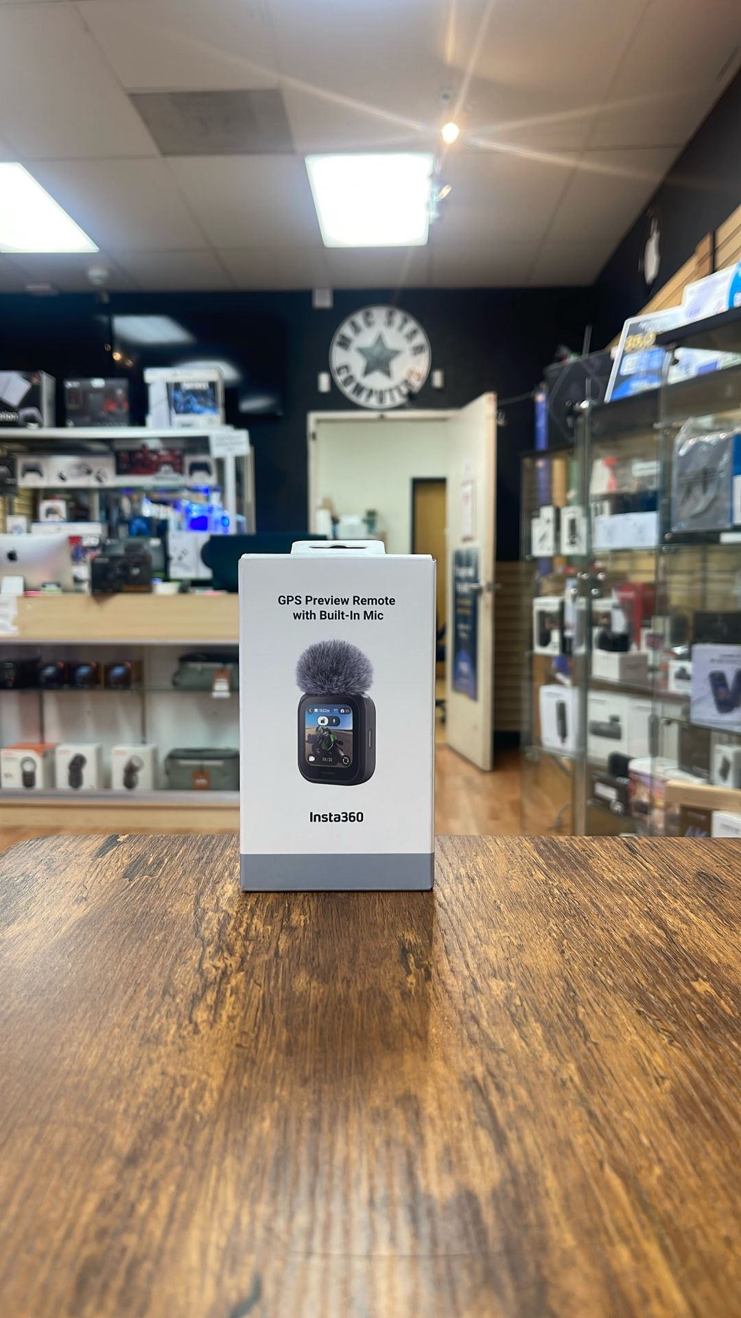 Insta360 GPS Preview Remote With Build In Mic