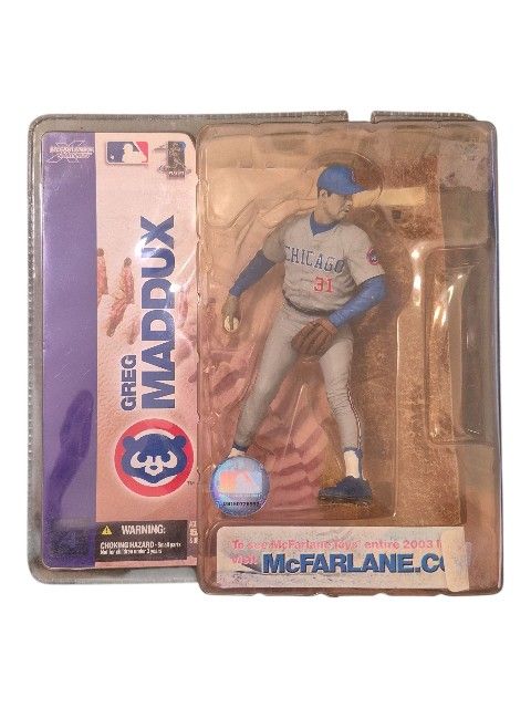 Series 6 (2003) McFarlane Sportspicks Greg Maddux #17 Chicago Cubs Action Figure – MIP