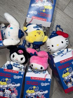 2026 LA Dodgers Hello Kitty & Friends 8/12/2026 Plush Clip