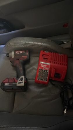 Milwaukee M18 2850-20 impact
