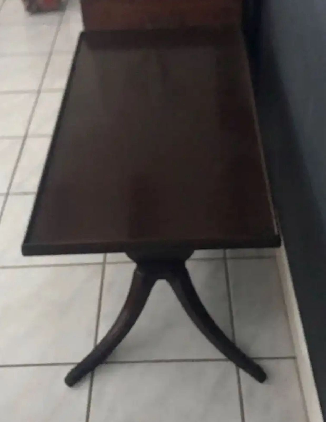 Set Of 3 Antique Living Room Tables