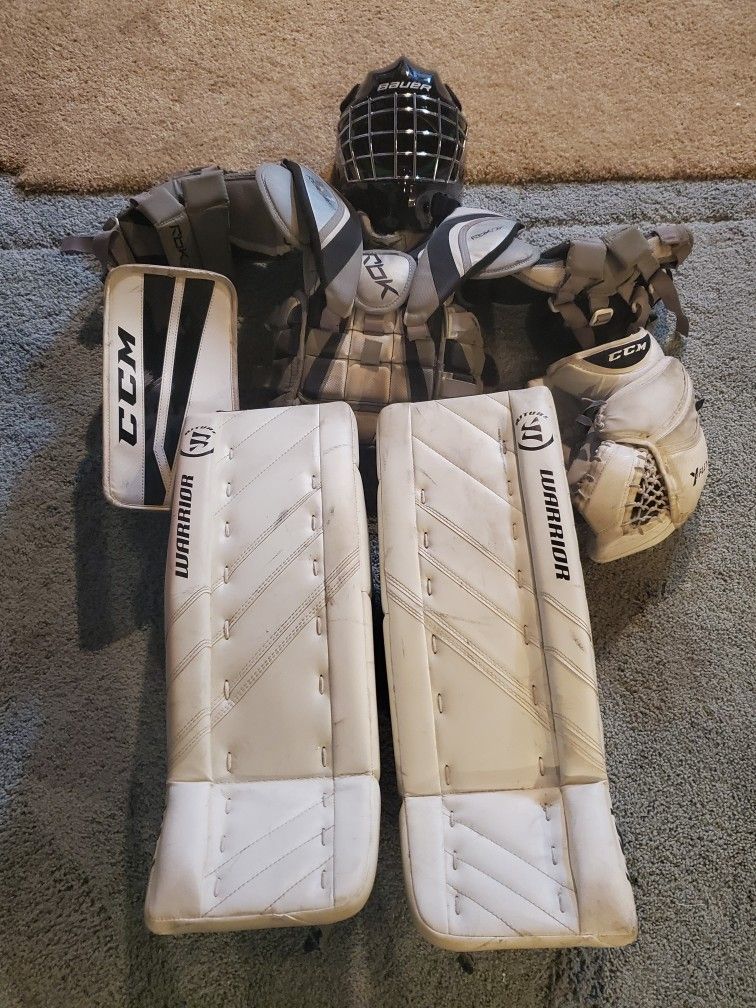 Youth Goalie Equipment - Full Set!