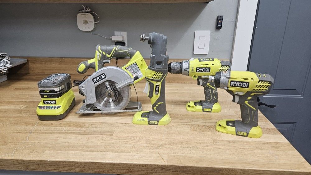 Ryobi Power Tool Set