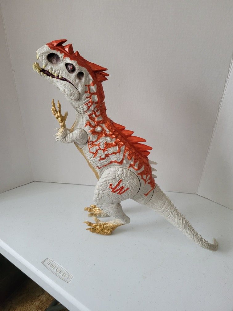 JW T-REX - MOVES AND ROARS