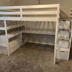 Bunk Bed / Loft Bed w/ Loft & 2-Drawers