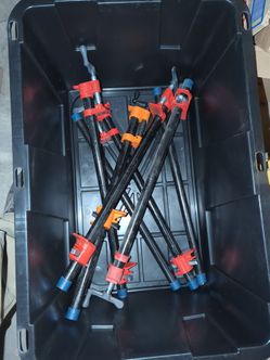 4 Pipe clamps