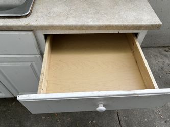 Kitchen CounterTop With Sink  Description Size 