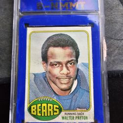 1976 Walter Payton Topps Graded 8 Rookie Card #148



