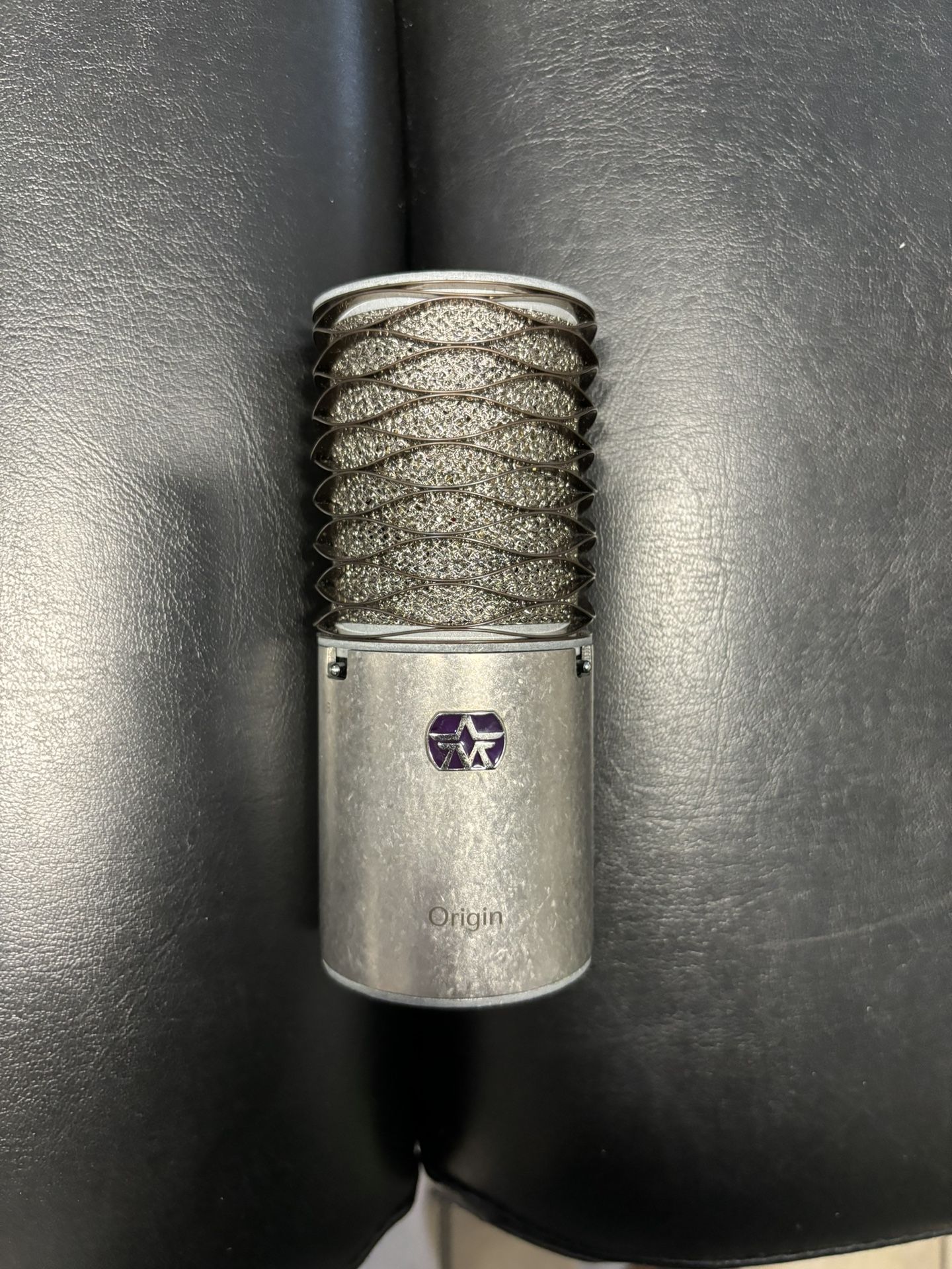 Aston Origin Microphone