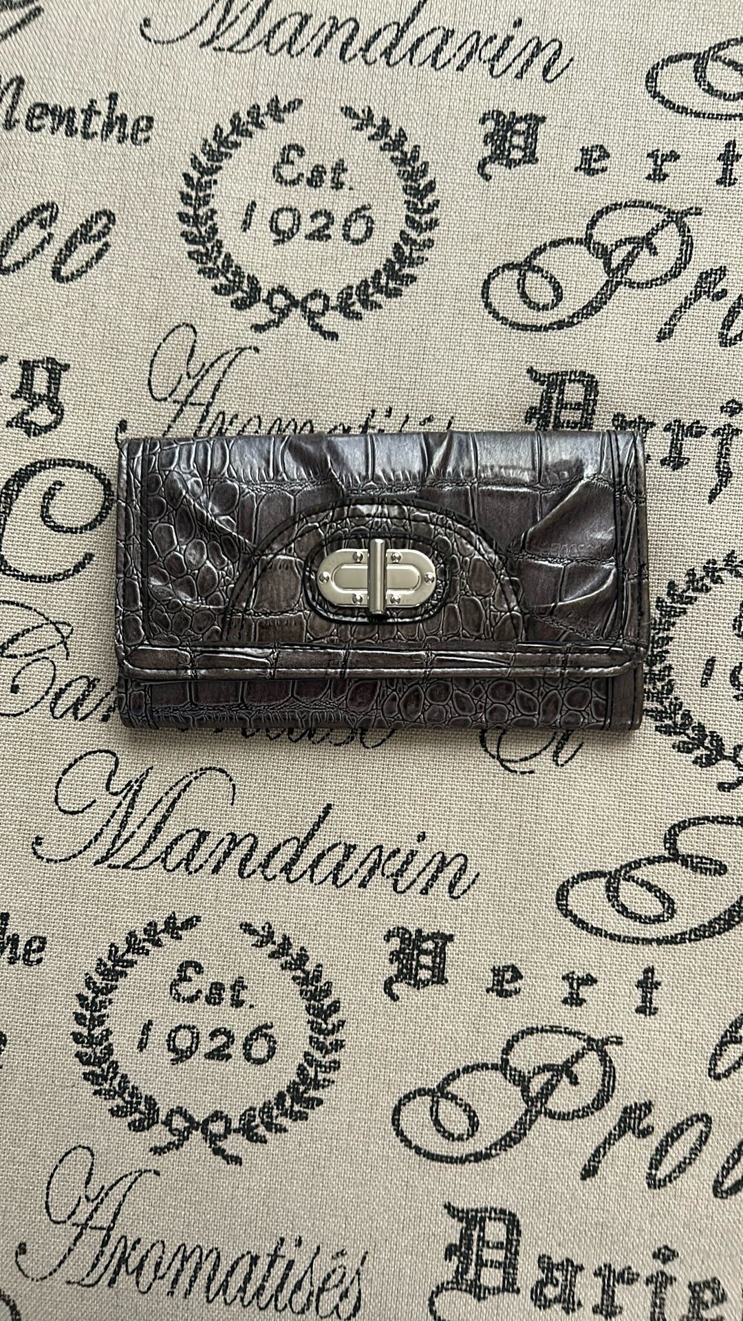 Xoxo Brand Wallet