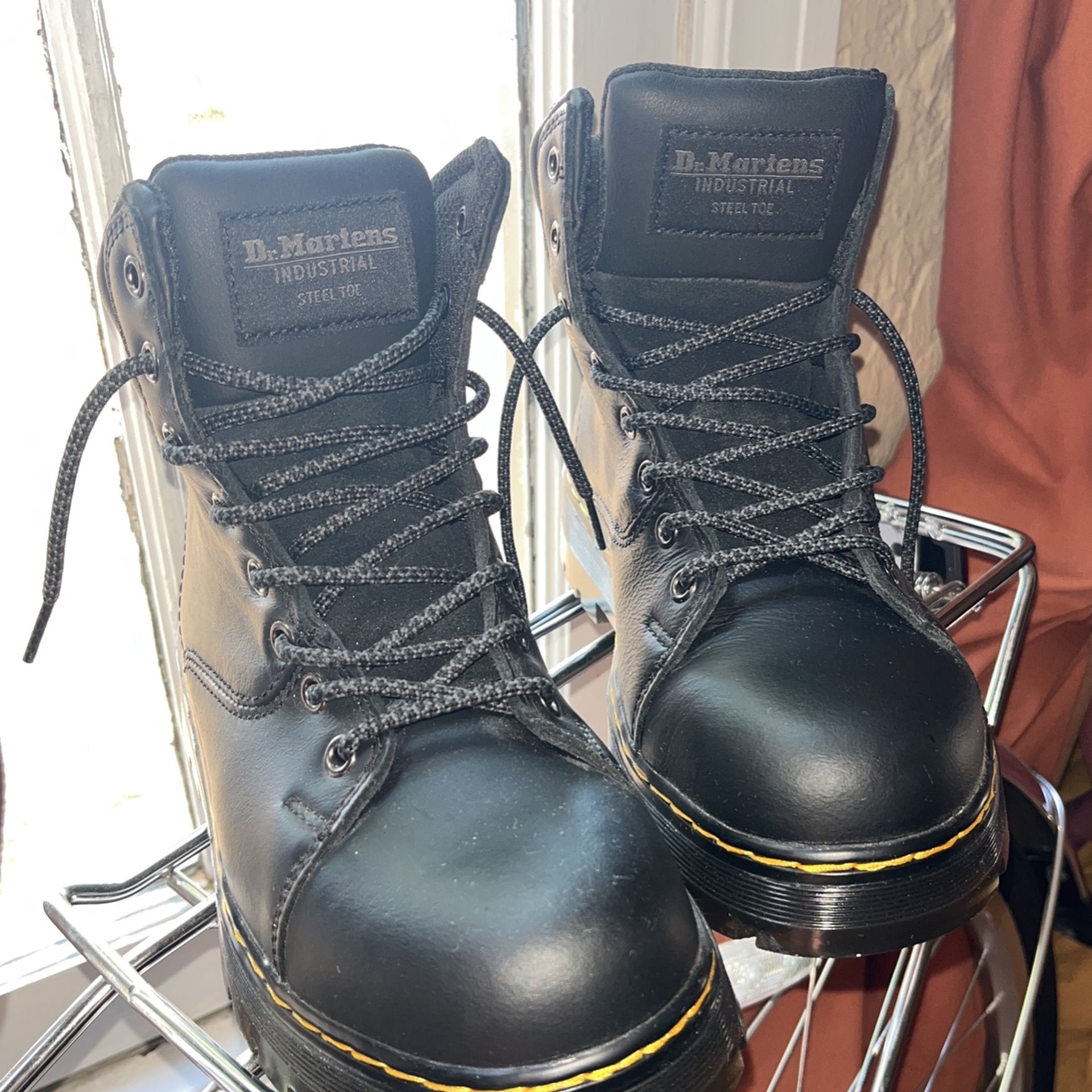 Dr Martens Work Boots - Steel Toe - Womens