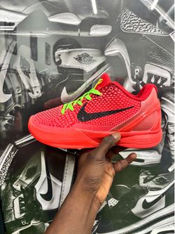 Kobe 6 Reverse Grinch