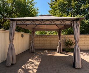 NEW Gazebo 11x11