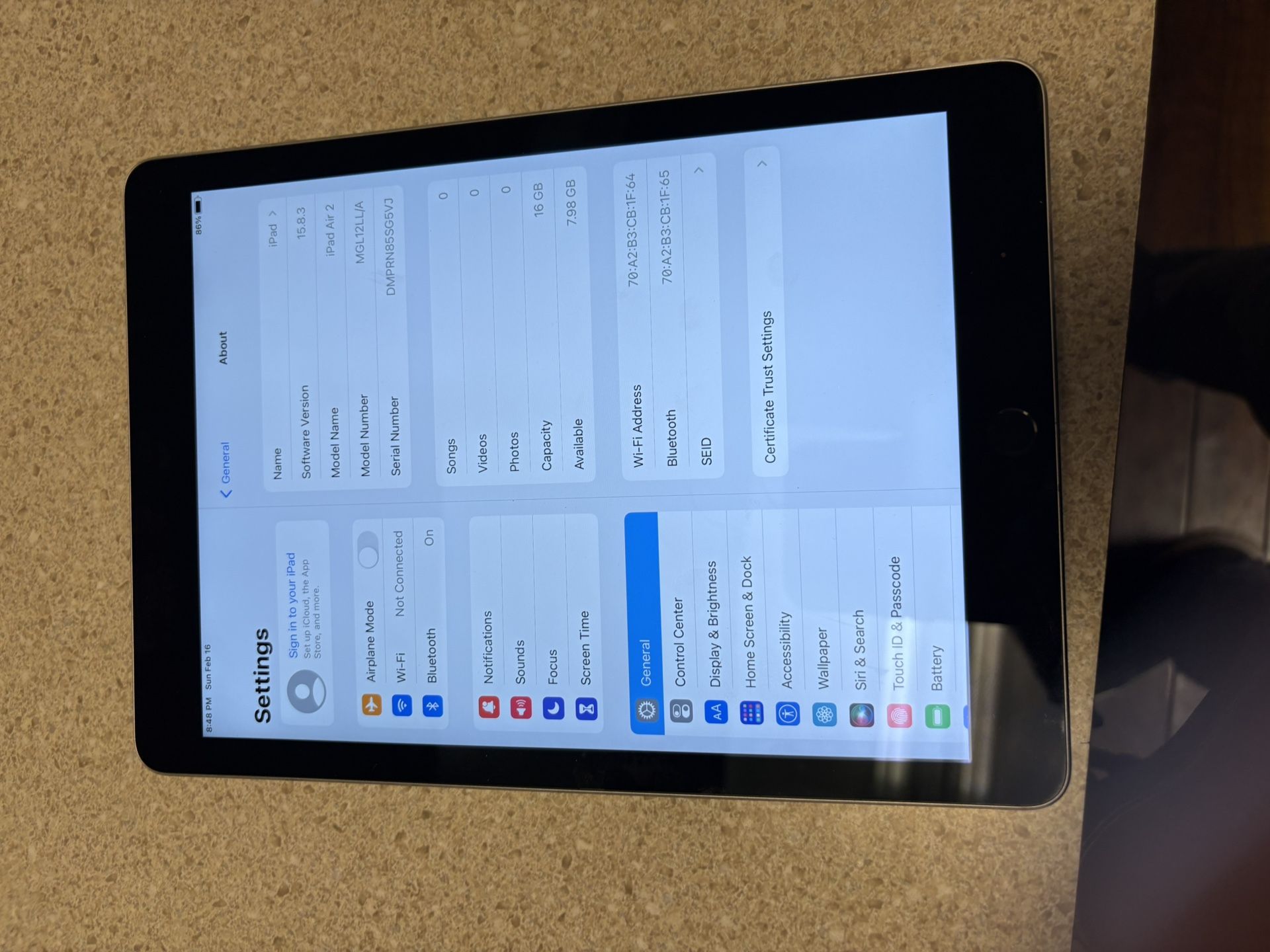 İPad Air 2nd Gen 9.7”