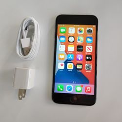 iPhone 6s - UNLOCKED - Like New  
