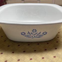 Vintage Blue strawflower 8 Quart Corning ware Casserole