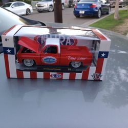 1975 Chevy Silverado Toy