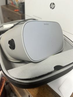 Oculus Go Standalone Virtual Reality Headset - 64GB