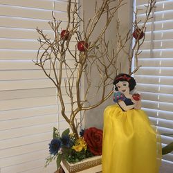 Beautiful SnowWhite Centerpieces 