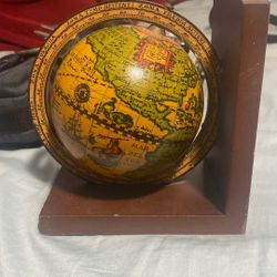 Globe 