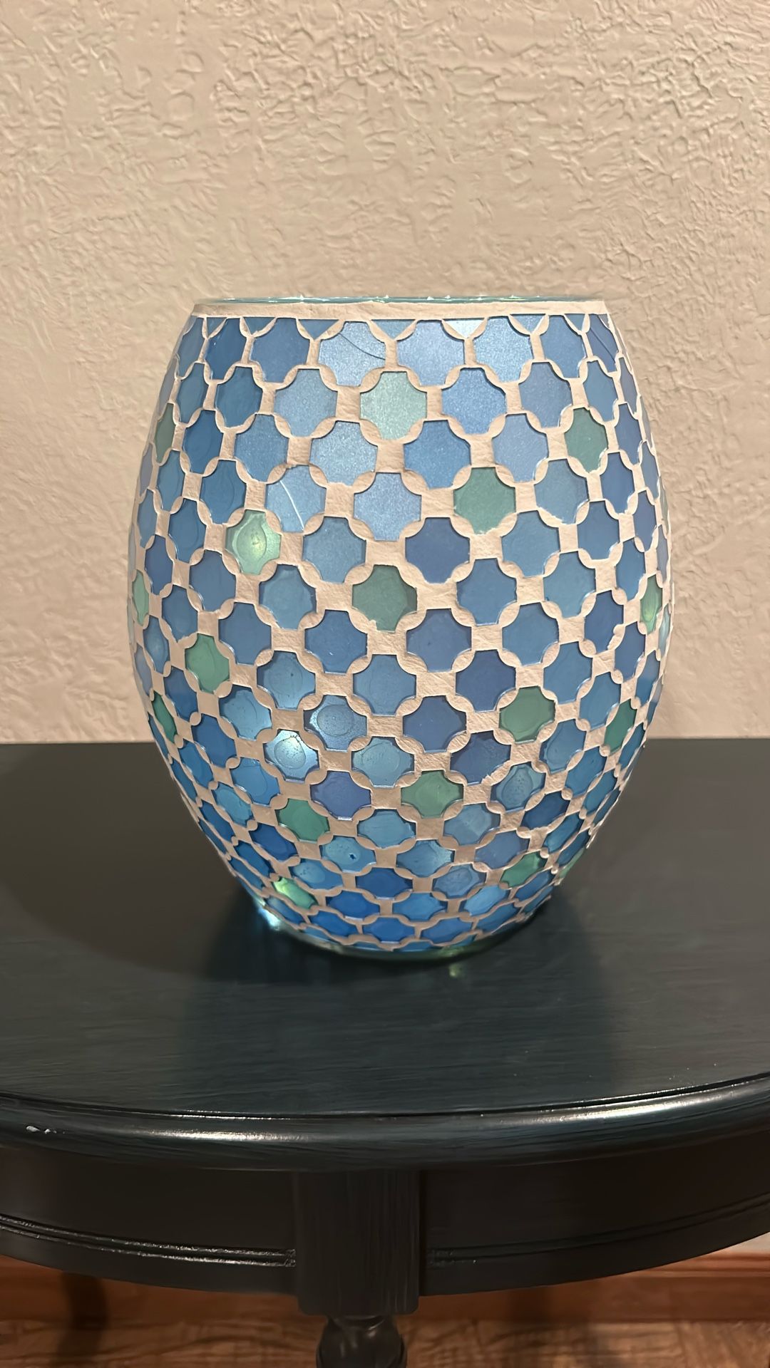 Blue Mosaic Hurricane