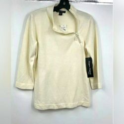 NEW Designers Originals Women's Sweatshirt Size Medium Cream- New With Tags
